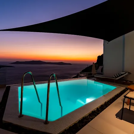 Daydream Luxury Fira (Santorini)
